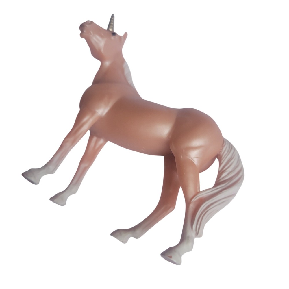 Breyer Unicorn Toy Stablemate‎ Pink Pearlescent Peach Gold Horn Fantasy Figure
